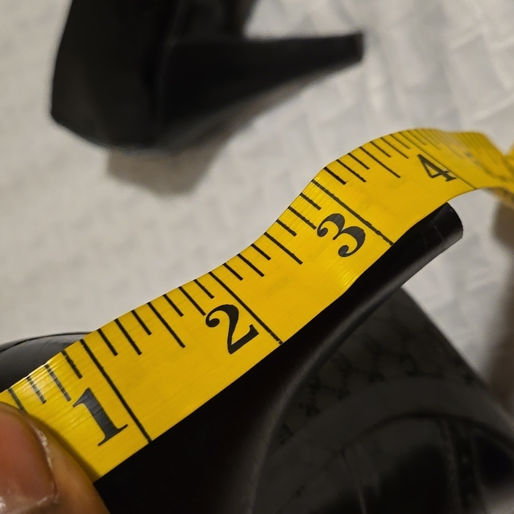 Antonio Melani Black Patent Leather Heels - Picture 6 of 6